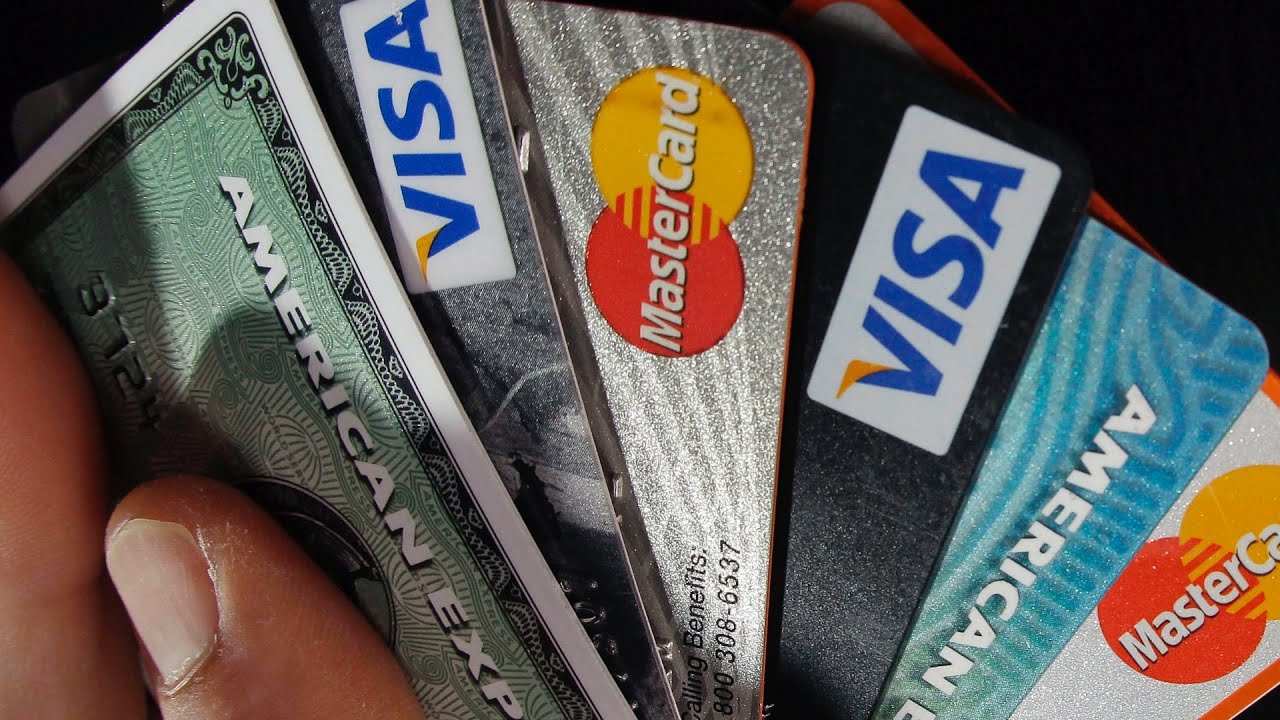 credit-debit-cards-fees-when-travelling-abroad-interchange-currency